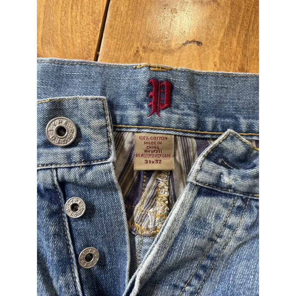 P Brand Men's 31 Distressed Cut Off Denim Jean Shorts Light Wash Raw Hem Button